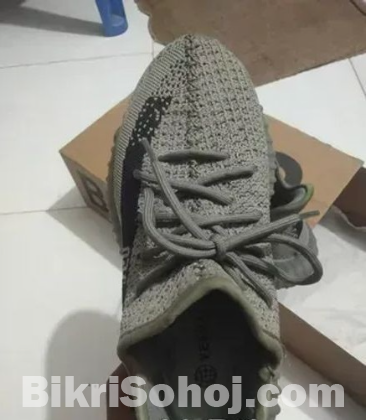 Sneakers boost 350